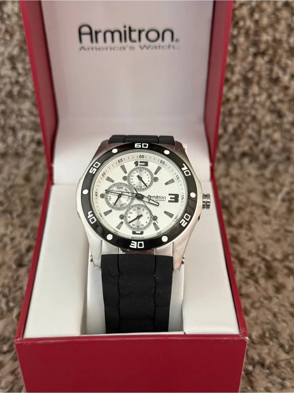 Armitron bold dial